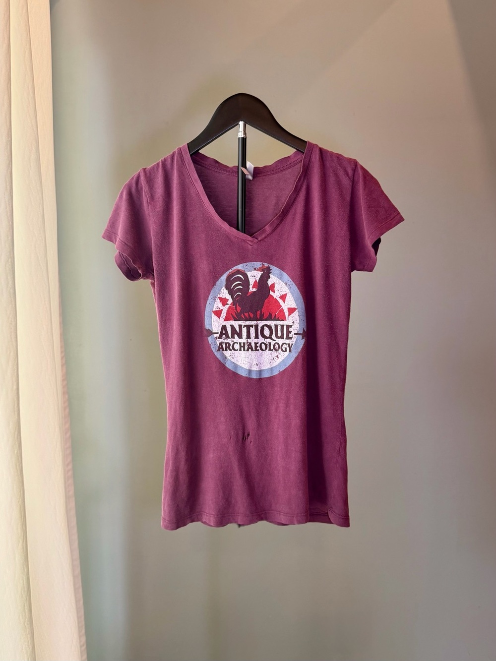 Antique Archaeology Rooster Graphic T-Shirt Women’s M 100% Cotton Distressed